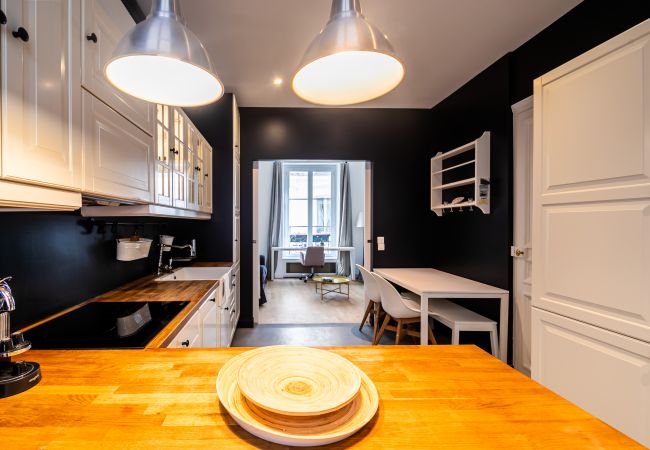 Apartamento em Paris - Alma Tour Eiffel Apartamento em Paris - Alma Tour Eiffel