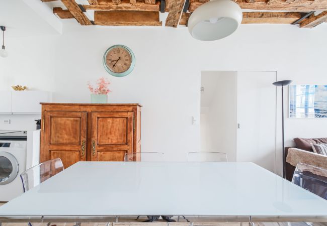 Apartamento em Paris - Marais Pompidou Apartamento em Paris - Marais Pompidou