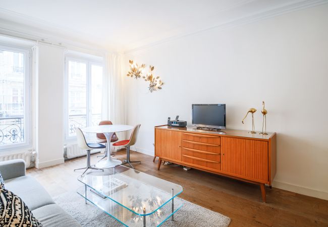 Apartamento em Paris - Canal St Martin Design