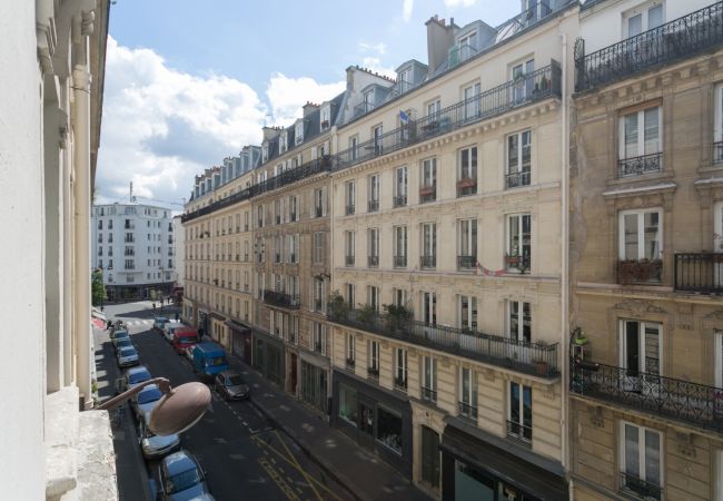 Apartamento em Paris - Canal St Martin Design