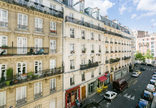 Apartamento em Paris - Canal St Martin Design