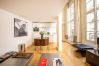 Apartamento em Paris - Quartier Latin Loft Maubert Apartamento em Paris - Quartier Latin Loft Maubert