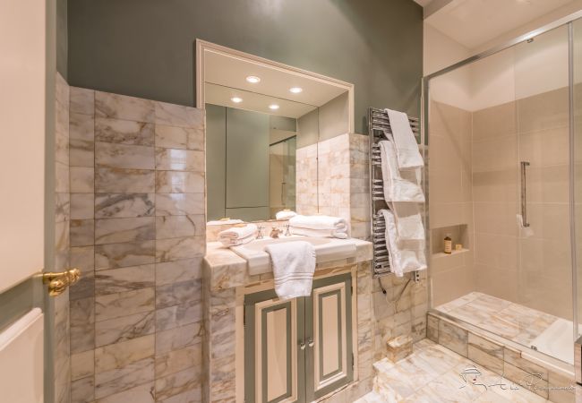 Apartamento em Paris - Quartier Latin Guenegaud