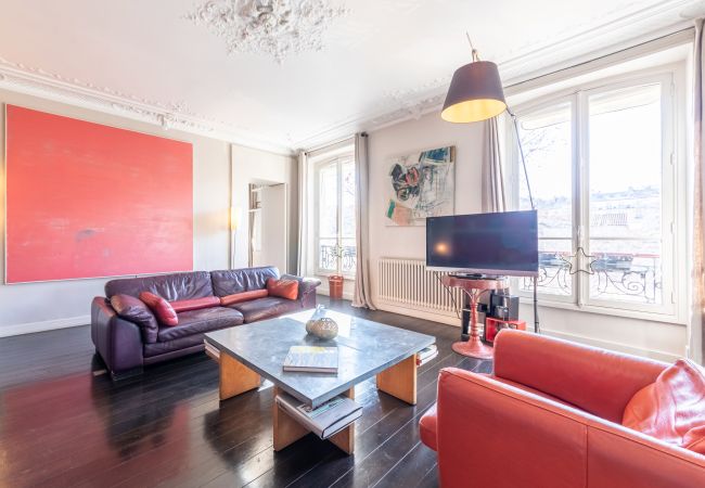 Apartamento em Paris - Odeon Saint Michel Colors