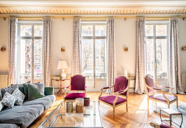 Apartamento em Paris - Wagram Luxury Palace Apartamento em Paris - Wagram Luxury Palace