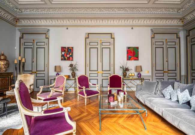 Apartamento em Paris - Wagram Luxury Palace Apartamento em Paris - Wagram Luxury Palace