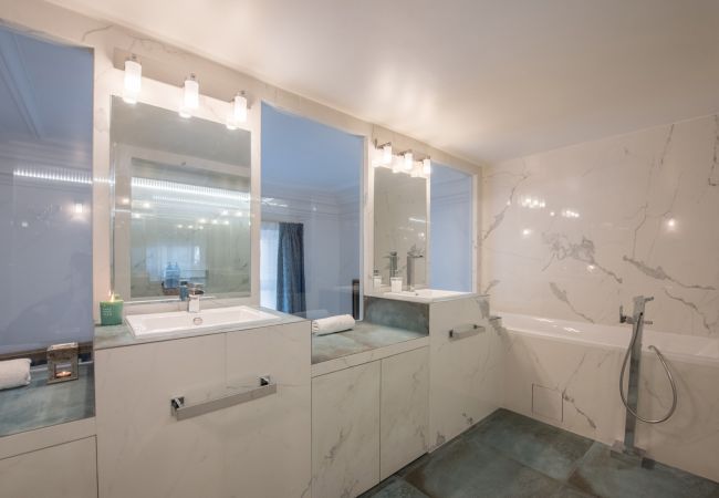 Apartamento em Paris - Wagram Luxury Palace Apartamento em Paris - Wagram Luxury Palace