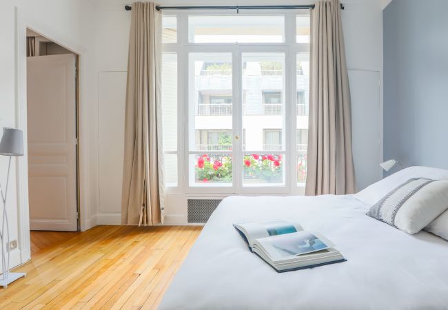 Apartamento em Paris - Jardin du Luxembourg Home Apartamento em Paris - Jardin du Luxembourg Home