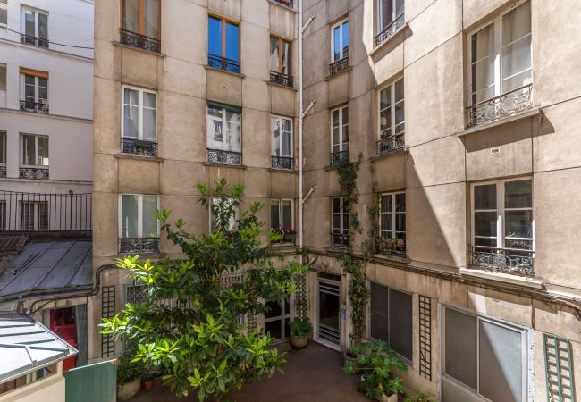 Apartamento em Paris - Canal St Martin Valmy Apartamento em Paris - Canal St Martin Valmy