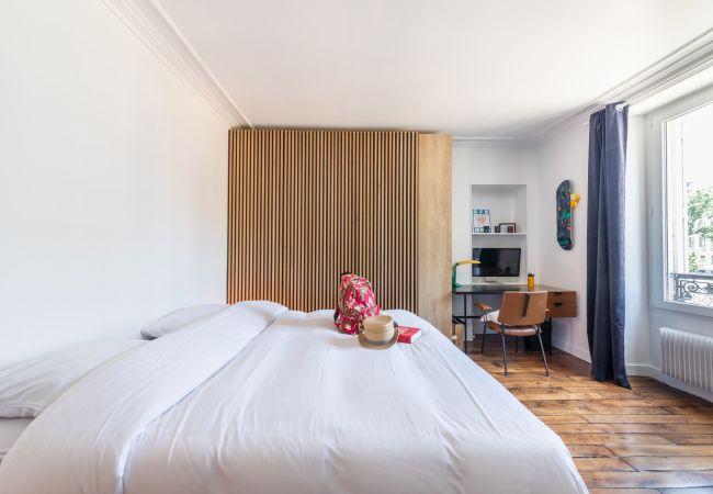 Apartamento em Paris - Canal St Martin Valmy Apartamento em Paris - Canal St Martin Valmy