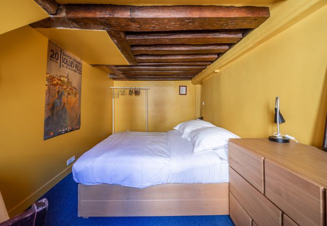 Apartamento em Paris - Saint Michel Seine Loft Apartamento em Paris - Saint Michel Seine Loft