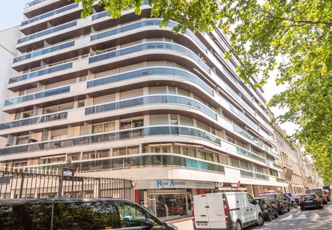 Apartamento em Paris - Tour Eiffel View Apartamento em Paris - Tour Eiffel View