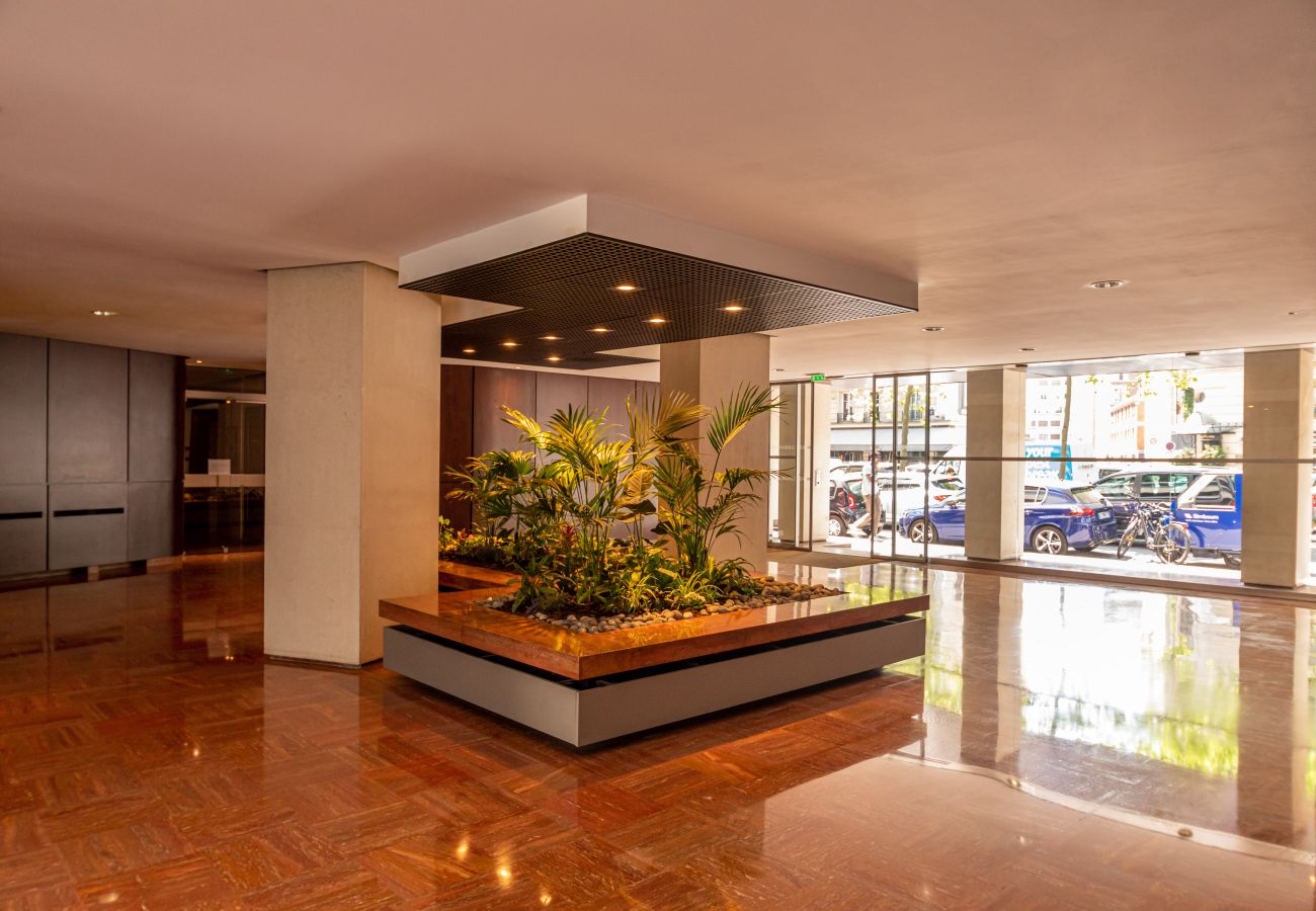 Apartamento em Paris - Tour Eiffel View