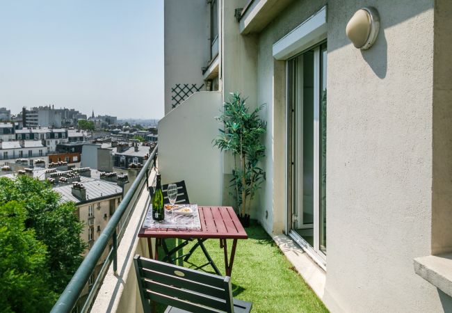 Apartamento em Paris - Buttes Chaumont Botzaris View Apartamento em Paris - Buttes Chaumont Botzaris View