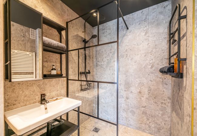 Apartamento em Paris - Tour Eiffel Grenelle Apartamento em Paris - Tour Eiffel Grenelle