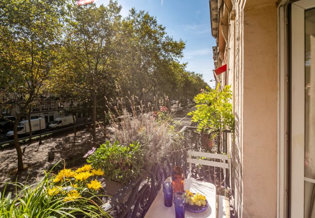 Apartamento em Paris - Montmartre Vintage Apartamento em Paris - Montmartre Vintage