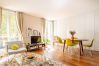 Apartamento em Paris - Montmartre Vintage Apartamento em Paris - Montmartre Vintage