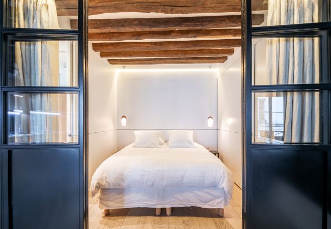 Apartamento em Paris - Île Saint Louis Cosy Apartamento em Paris - Île Saint Louis Cosy