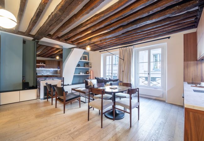 Apartamento em Paris - Île Saint Louis Cosy