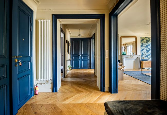 Apartamento em Paris - Canal Saint Martin Magenta Apartamento em Paris - Canal Saint Martin Magenta