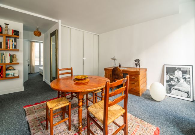 Apartamento em Paris - Montmartre Martyrs Apartamento em Paris - Montmartre Martyrs