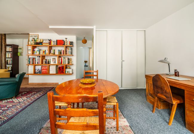 Apartamento em Paris - Montmartre Martyrs Apartamento em Paris - Montmartre Martyrs