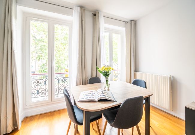 Apartamento em Paris - Quartier Latin Sorbonne Apartamento em Paris - Quartier Latin Sorbonne