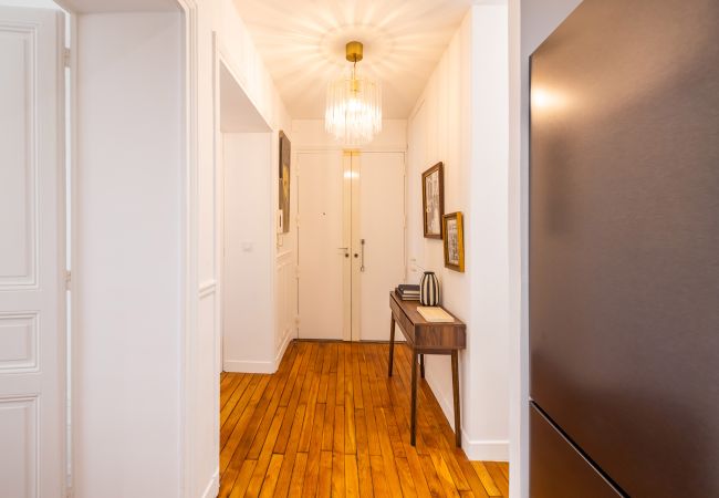 Apartamento em Paris - Grenelle Design Apartamento em Paris - Grenelle Design