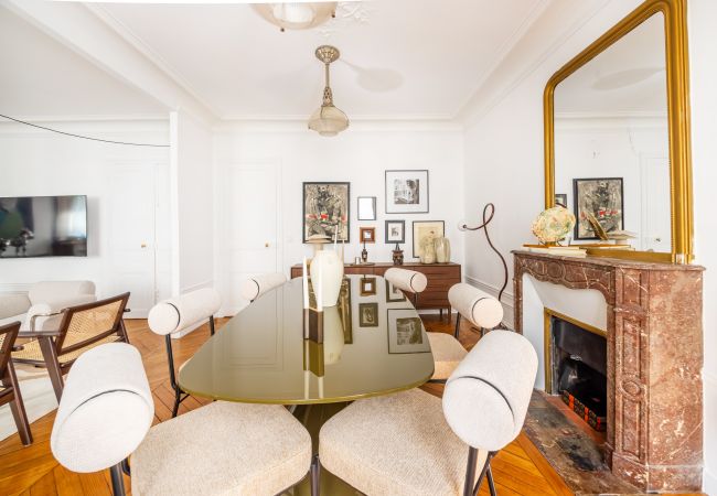 Apartamento em Paris - Grenelle Design Apartamento em Paris - Grenelle Design