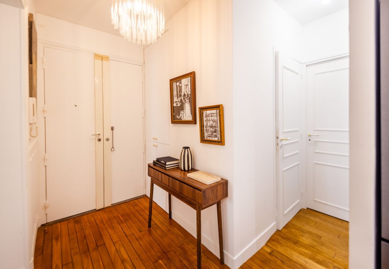 Apartamento em Paris - Grenelle Design