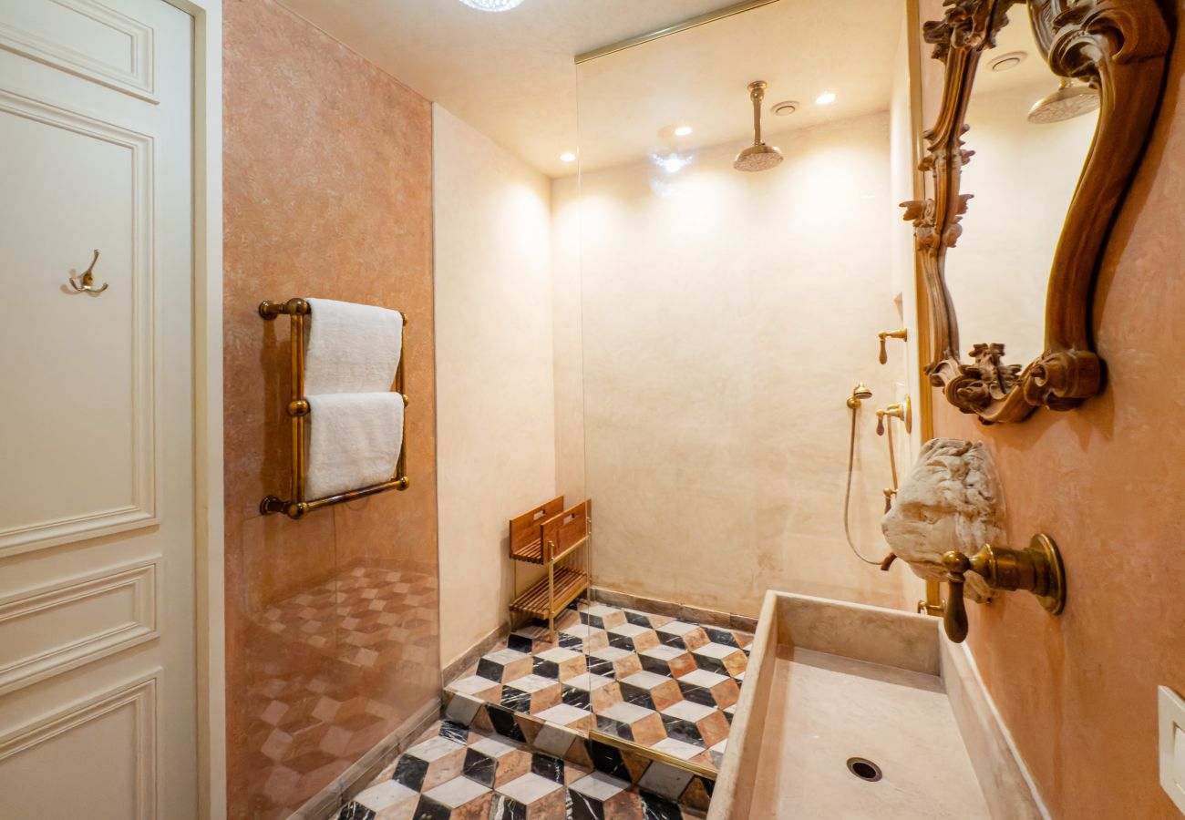 Apartamento em Paris - Saint Germain Artiste