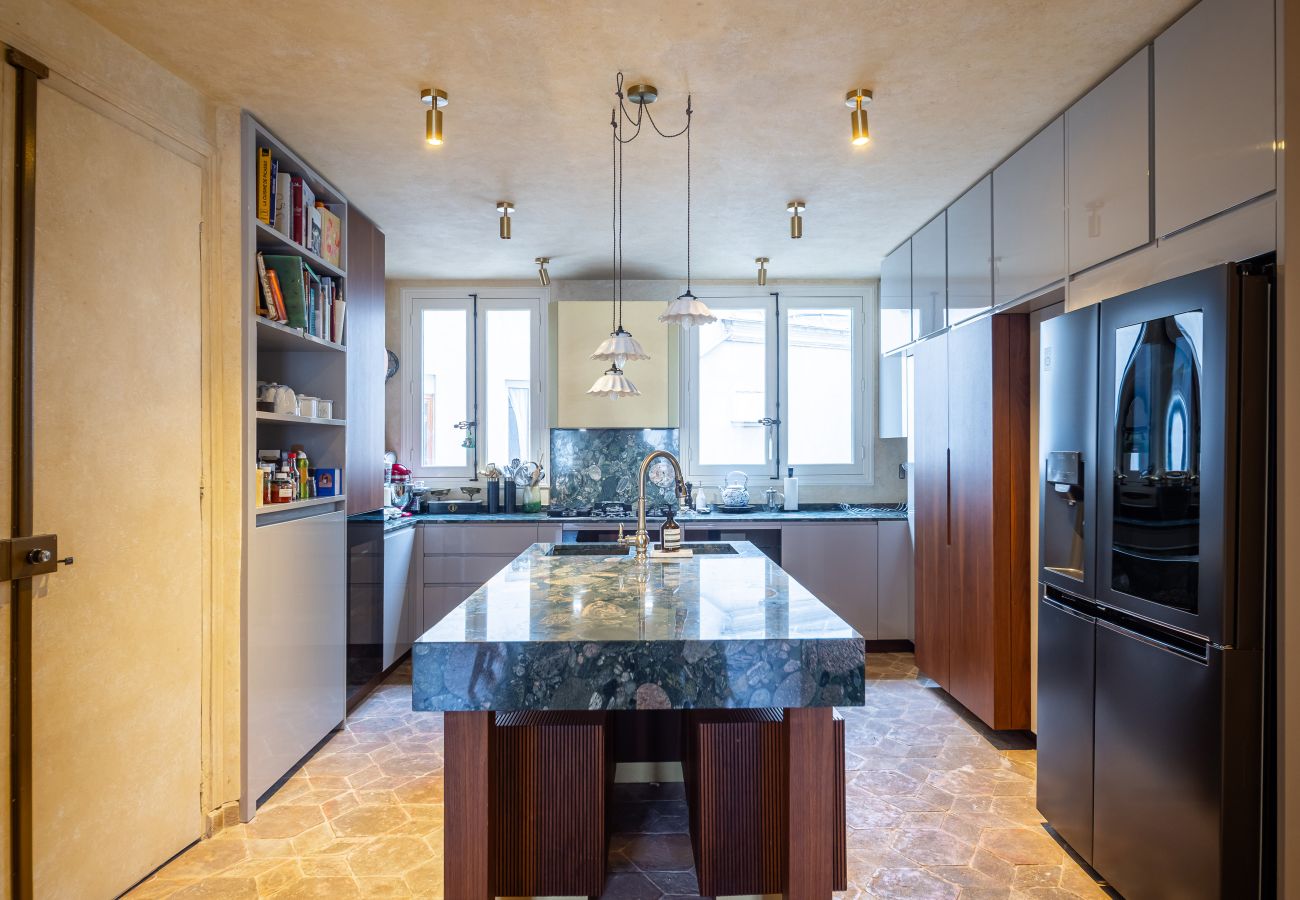 Apartamento em Paris - Saint Germain Artiste