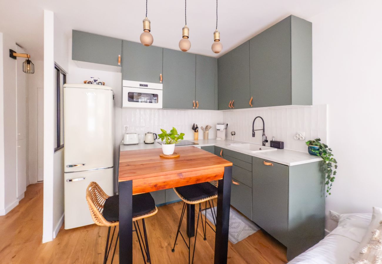 Apartamento em Paris - Belleville Studio