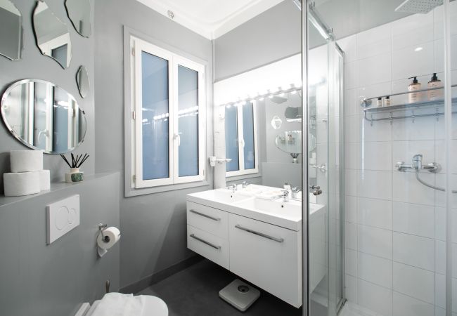 Appartement à Paris - Alma Tour Eiffel Appartement à Paris - Alma Tour Eiffel