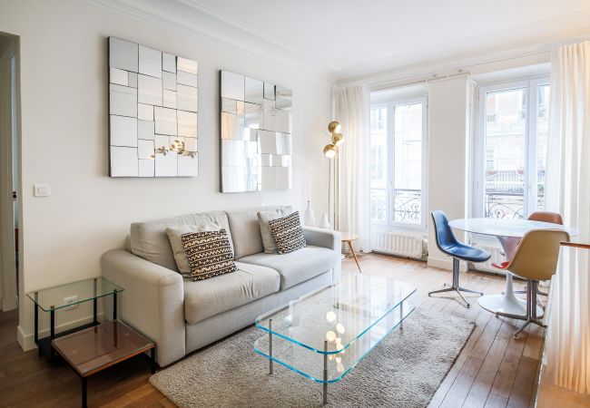 Appartement à Paris - Canal St Martin Design