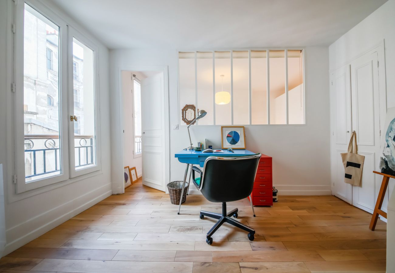 Appartement à Paris - Republique Marais Charm