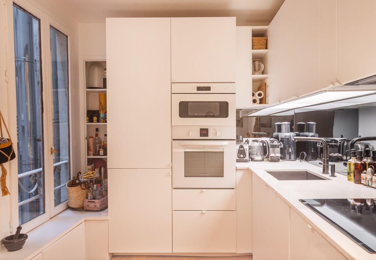 Appartement à Paris - Republique Marais Charm