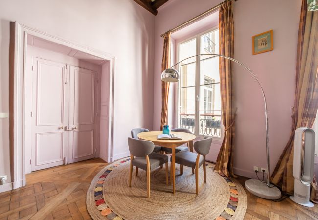 Appartement à Paris - Saint Michel Seine Loft Appartement à Paris - Saint Michel Seine Loft