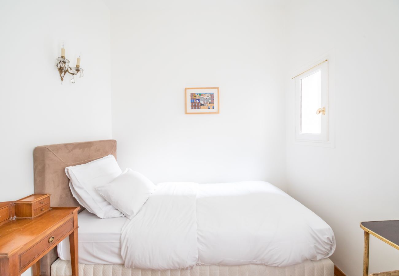 Appartement à Paris - Bon Marché Sevres