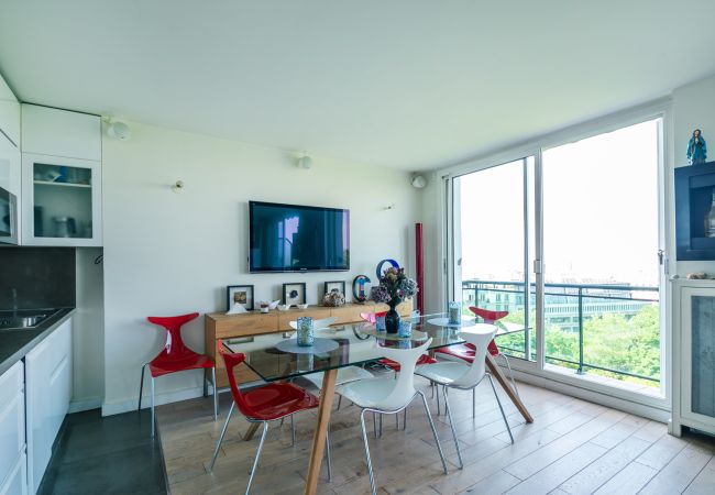 Appartement à Paris - Buttes Chaumont Botzaris View Appartement à Paris - Buttes Chaumont Botzaris View