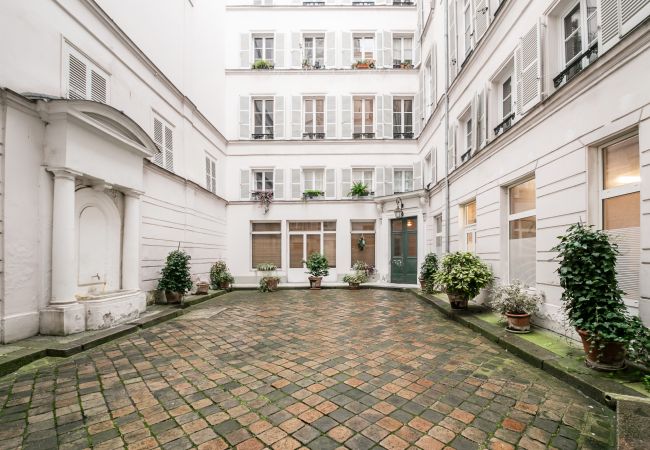 Appartement à Paris - Palais Royal Design