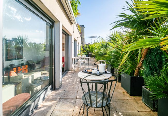 Appartement à Paris - Parc Monceau Terrasse Appartement à Paris - Parc Monceau Terrasse