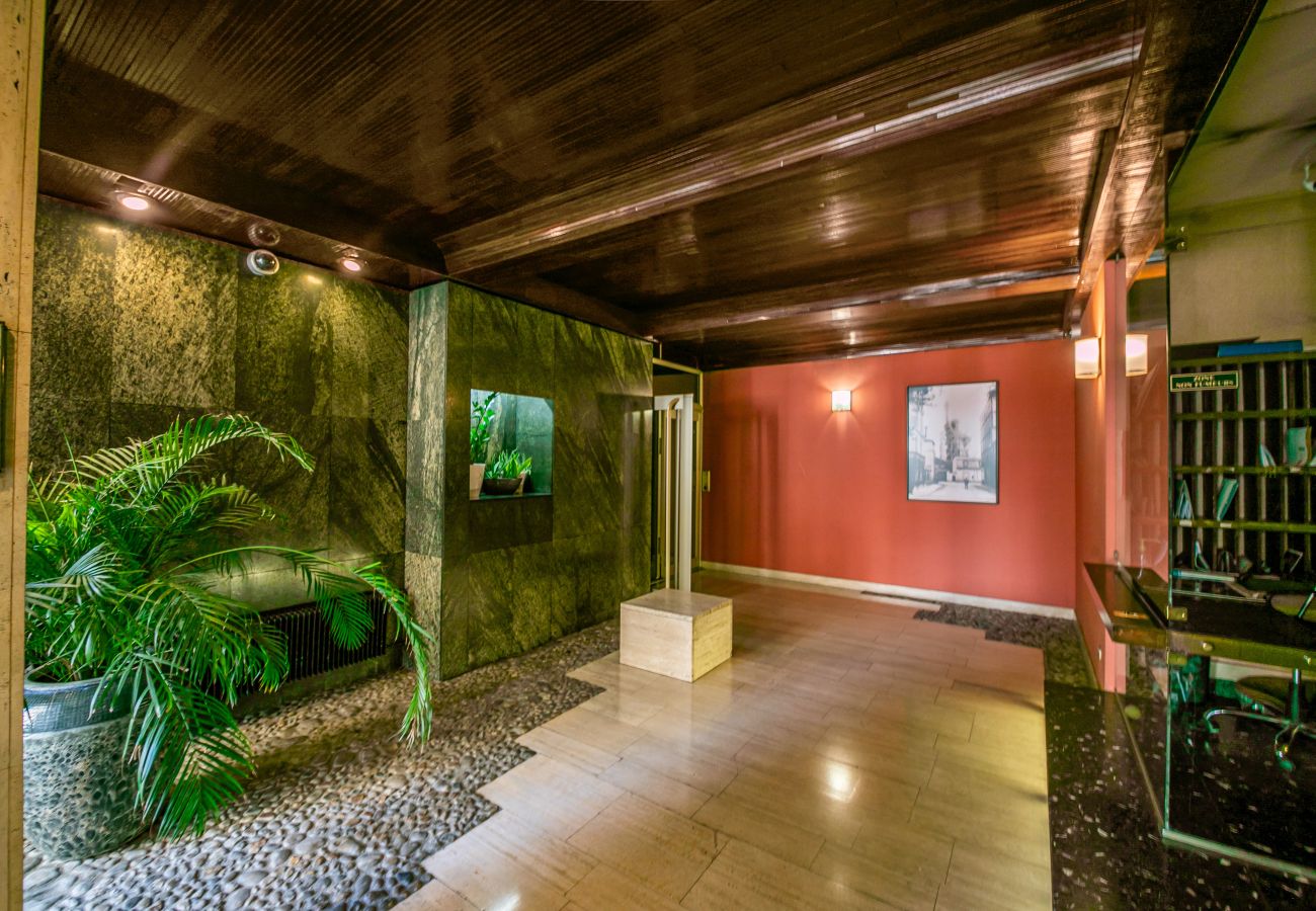 Appartement à Paris - Parc Monceau Terrasse