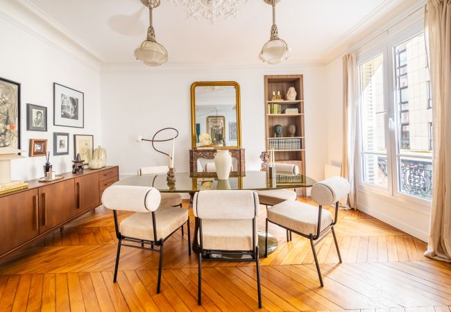 Appartement à Paris - Grenelle Design Appartement à Paris - Grenelle Design