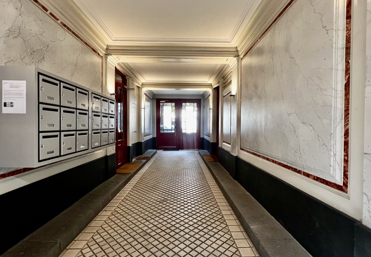 Appartement à Paris - Grenelle Design