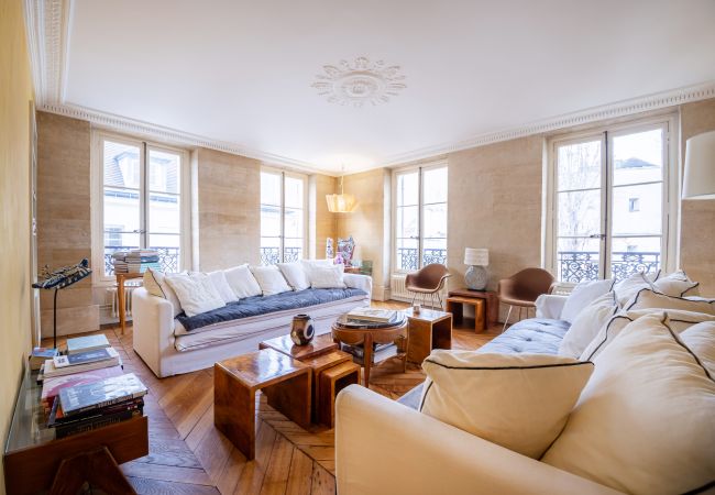 Appartement à Paris - Saint Germain Artiste