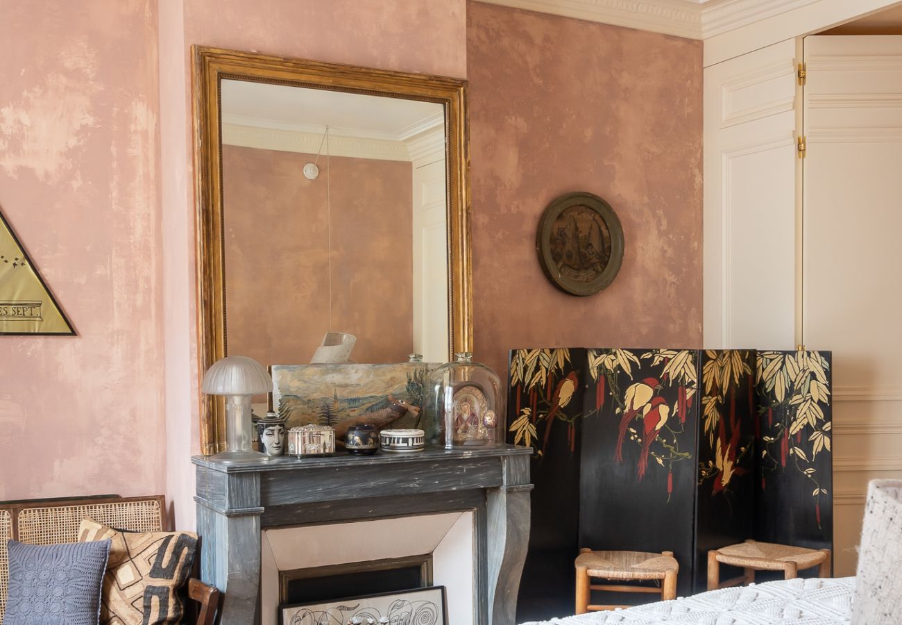 Appartement à Paris - Saint Germain Artiste