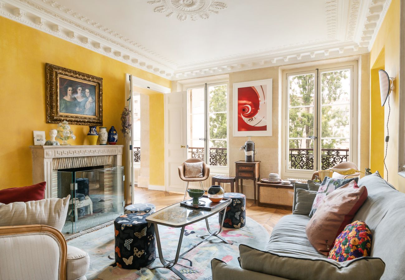 Appartement à Paris - Saint Germain Artiste