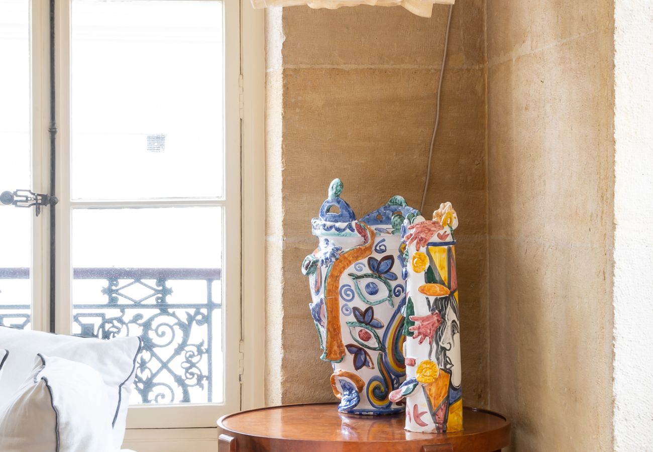 Appartement à Paris - Saint Germain Artiste