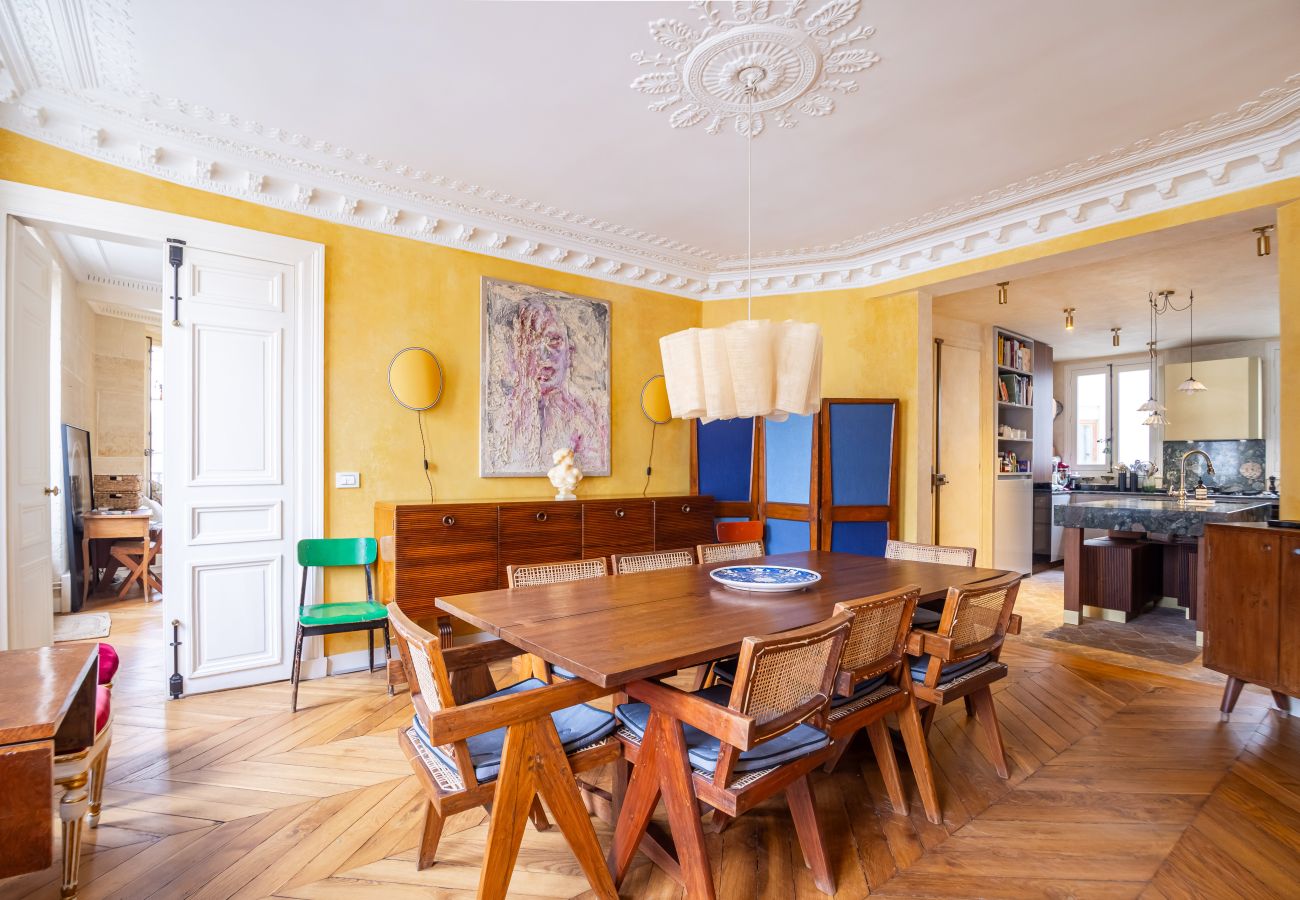 Appartement à Paris - Saint Germain Artiste